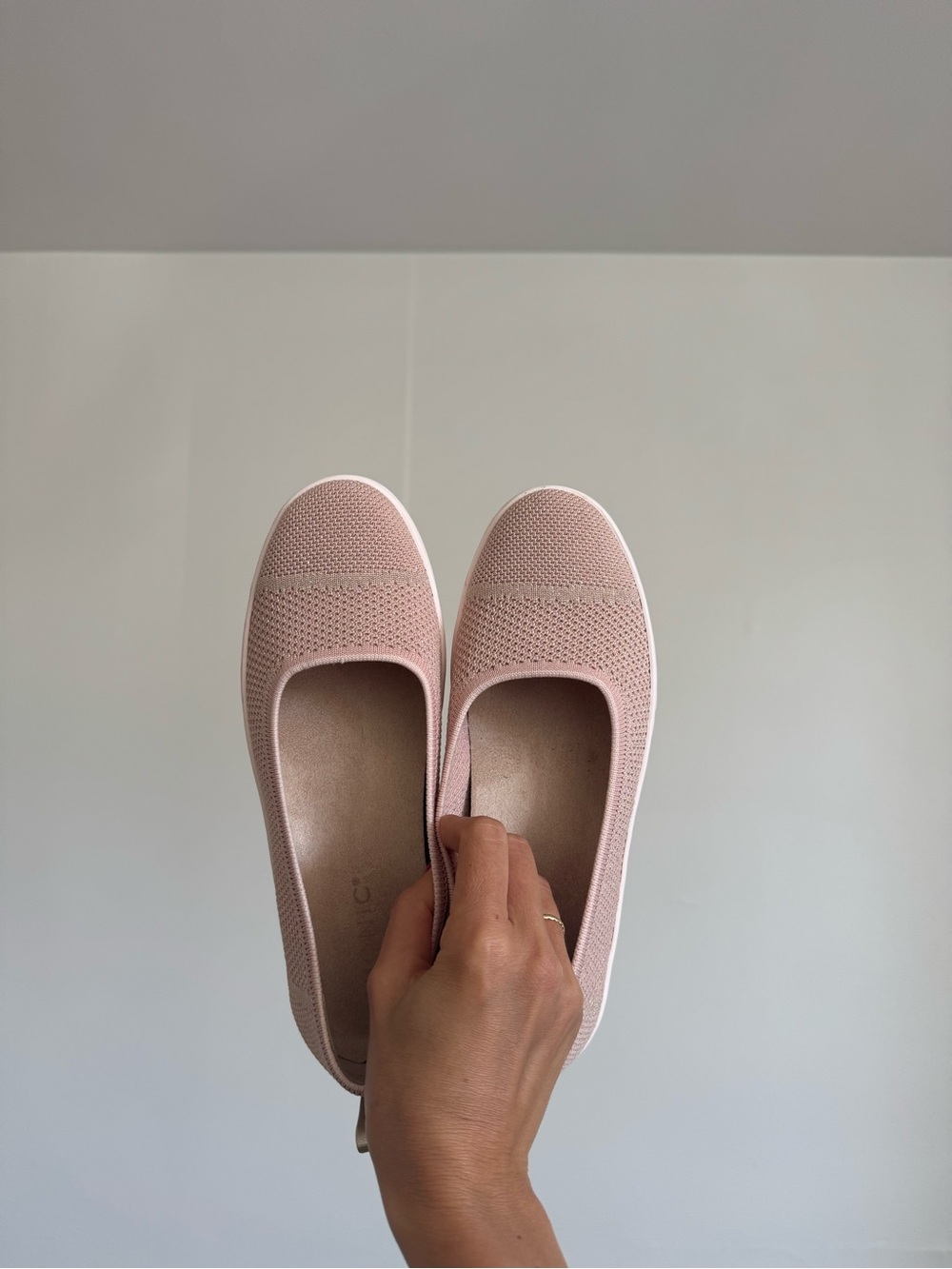 Vionic Knit Slip-On Ballet Flats in Blush Pink